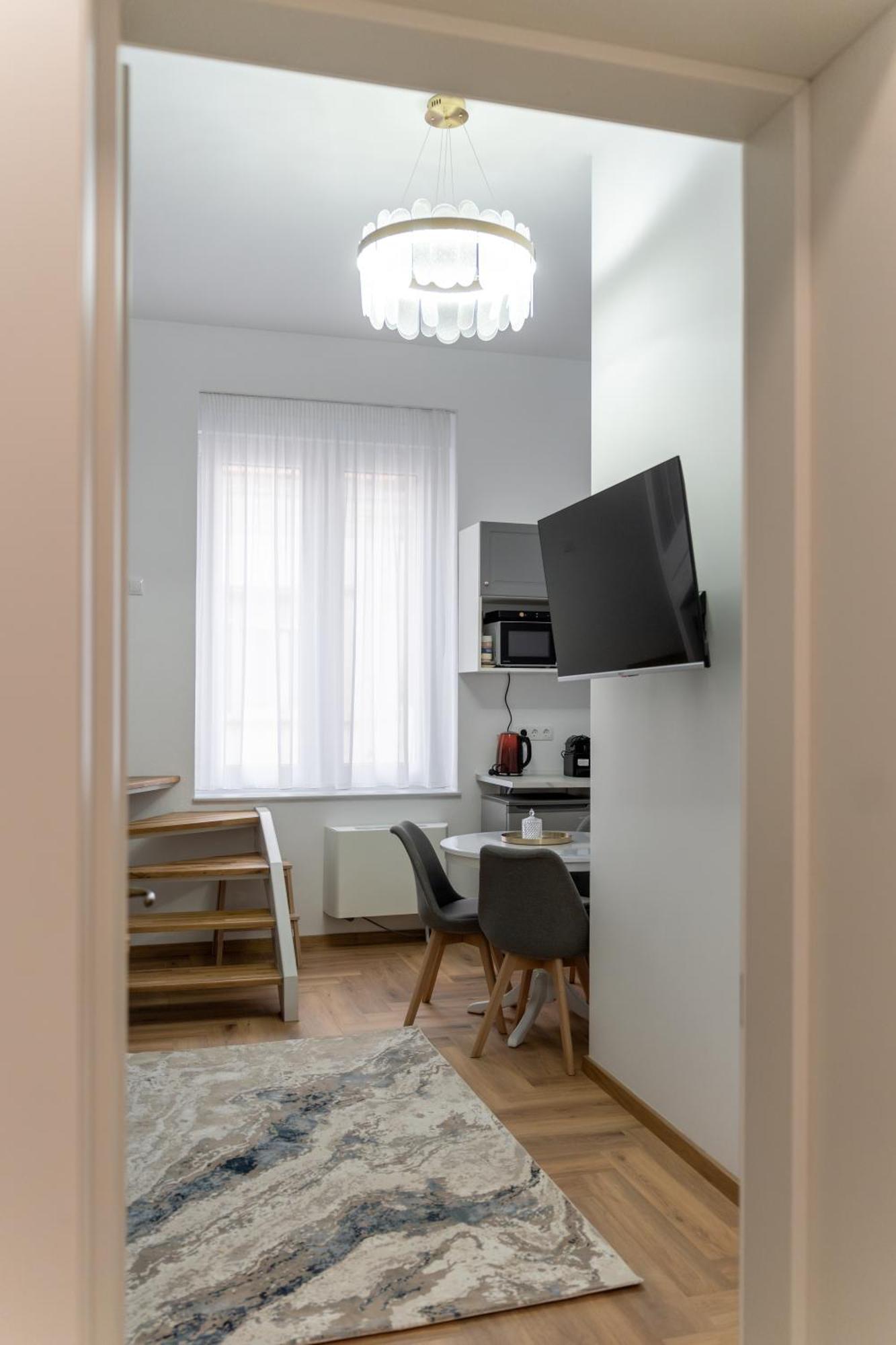 Poema Apartment Oradea Exterior photo